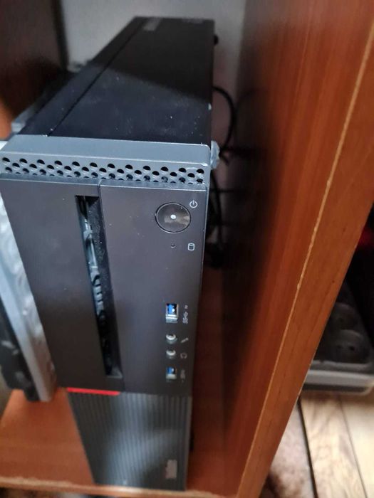 Vand PC Descktop Lenovo