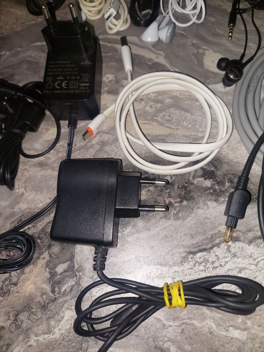 Accesorii Telefoane ,Incarcatoare ,Cabluri