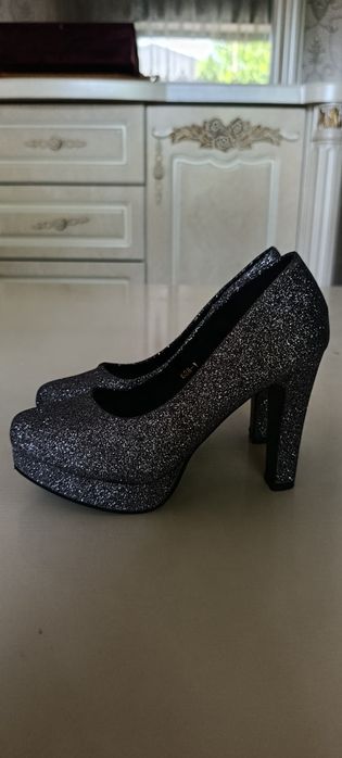 Vecherniy tufli udobniy