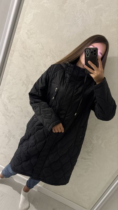 Продам осеннюю новую куртку