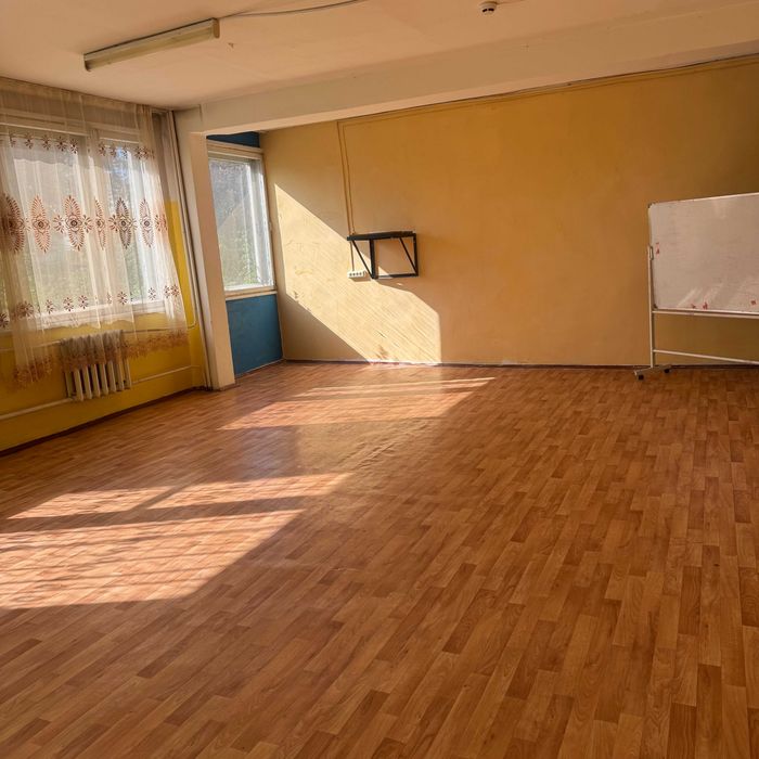 Сдаётся помещение  в аренду, 1700 за кв.м.