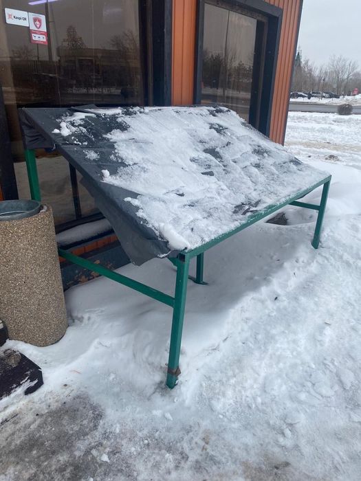 Стеллаж уличный продам