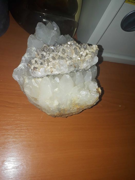 Diverse piatra naturala si accessory