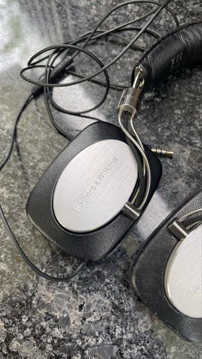 Casti Bowers & Wilkins P5