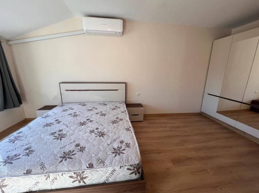 Дава се под наем Двустаен апартамент в София, Зона Б-19 - 65 кв.м за 550 € - Снимка #2