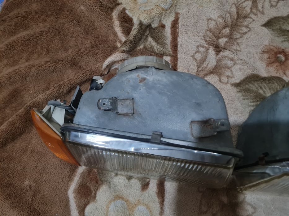 Фары на ауди 100 с2