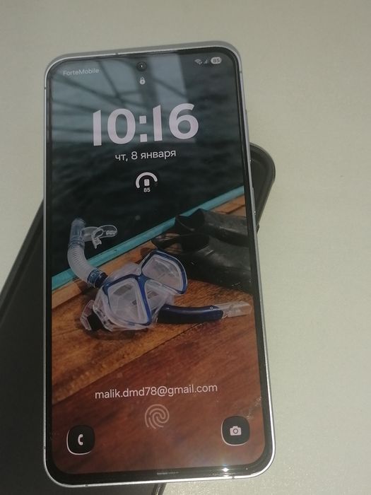 Samsung S24 FE продам