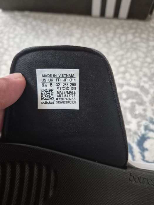 Шлепка adidas сатылады размер 42
