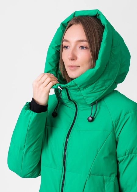 Продам женскую куртку