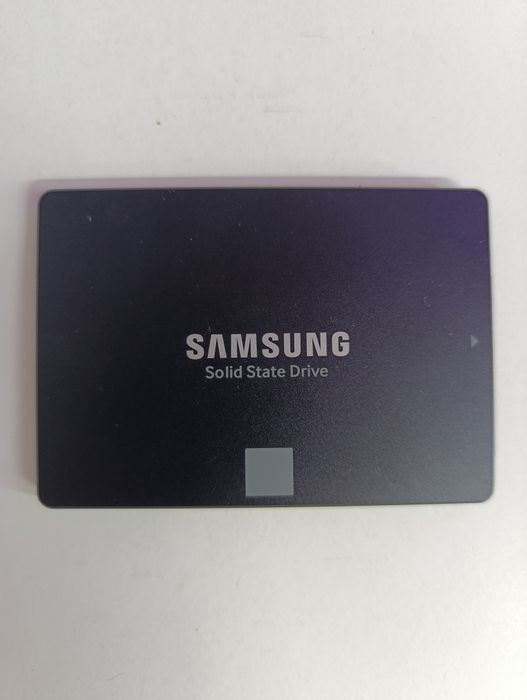 Ssd samsung 1tb perfect funcțional