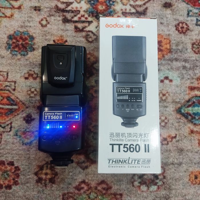 Вспышка Godox TT-560II
