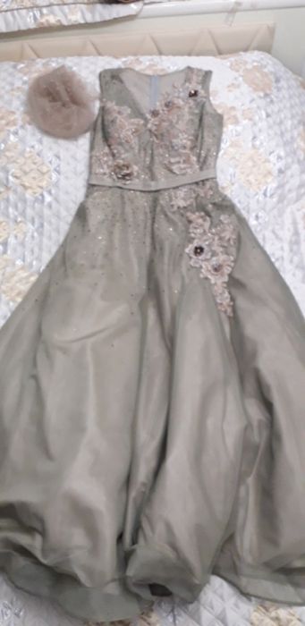 Платье  нежное светло мятного цвета