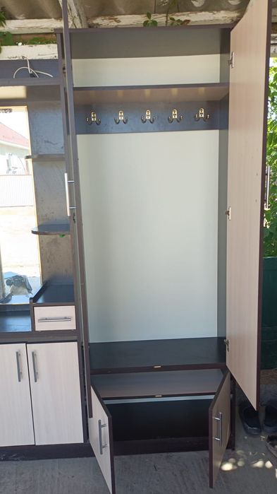 Срочно продам прихожку