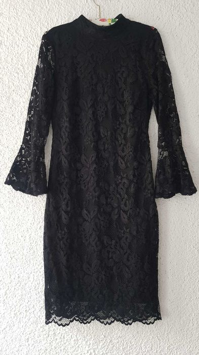 Дамска дантелена рокля размер С
