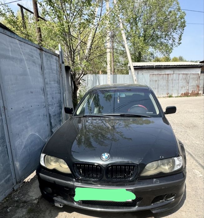 Машина Бмв е 46 2001 года