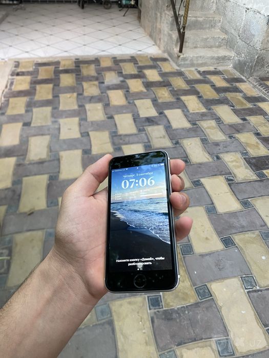Iphone se 128 silver