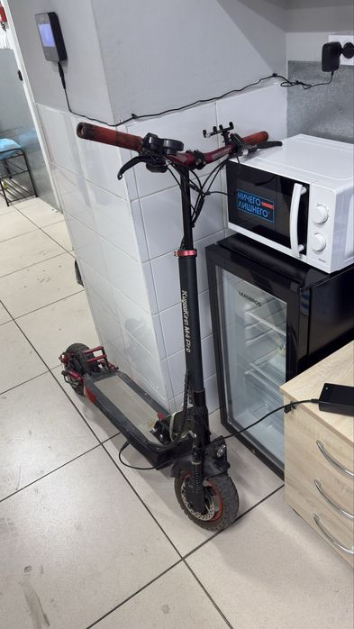 Продам электросамокат Kugoo Kirin M4 Pro