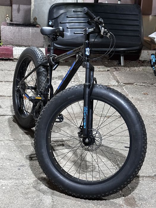 Bicicleta cu roti groase
