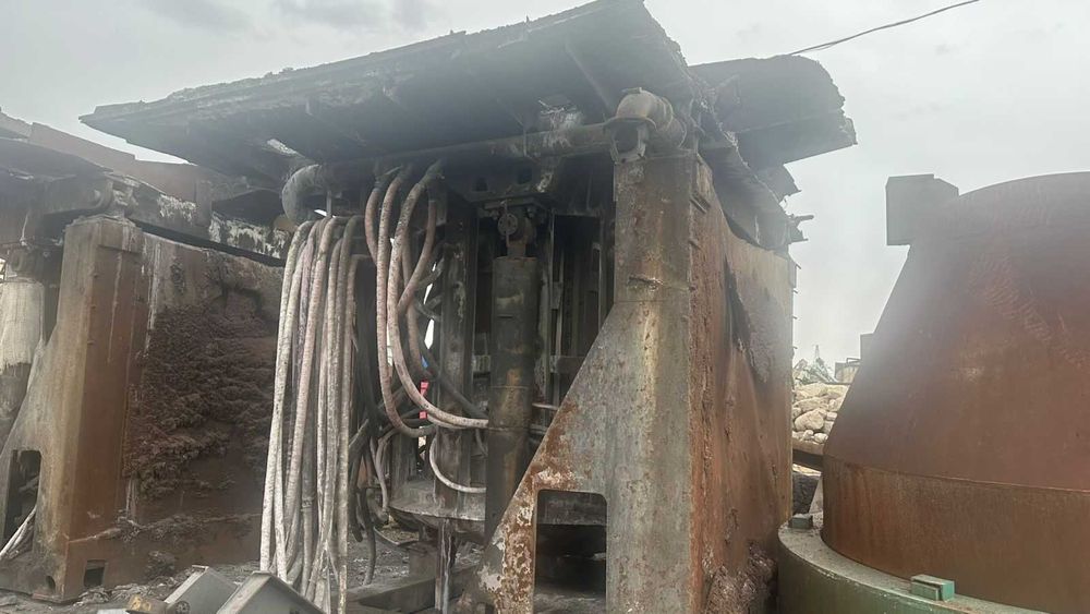 Индукционная печь