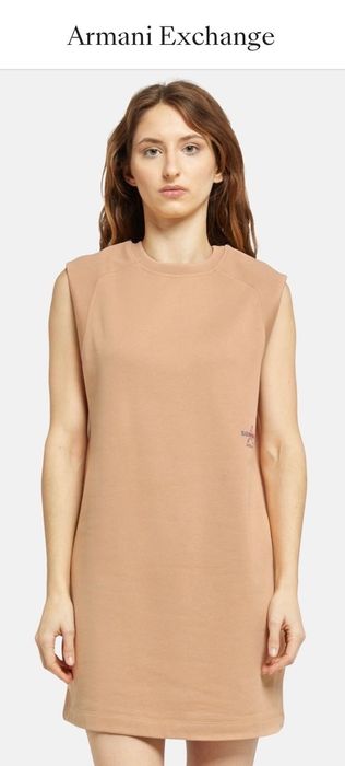 Armani Exchange чисто нова