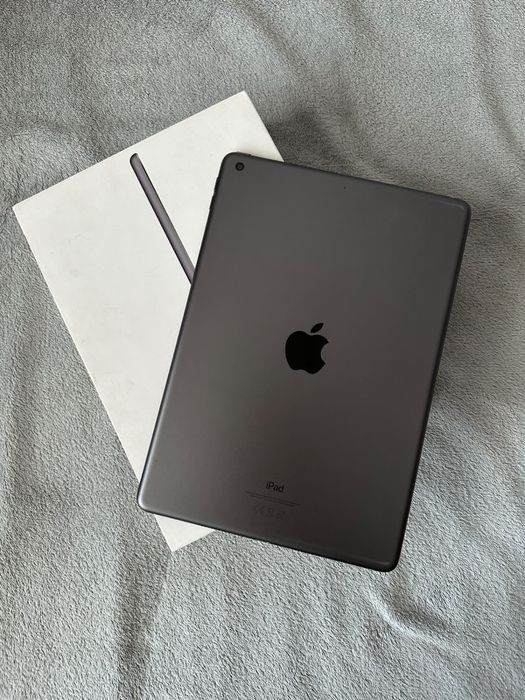 Продам iPad (7 th Generation) 32 GB