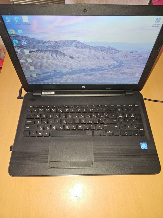 Продавам Laptop HP 250 G5