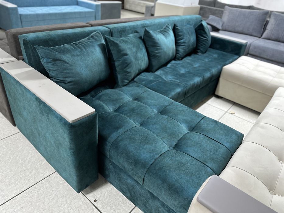 Диван уг 2.90 м Пенополиуретан