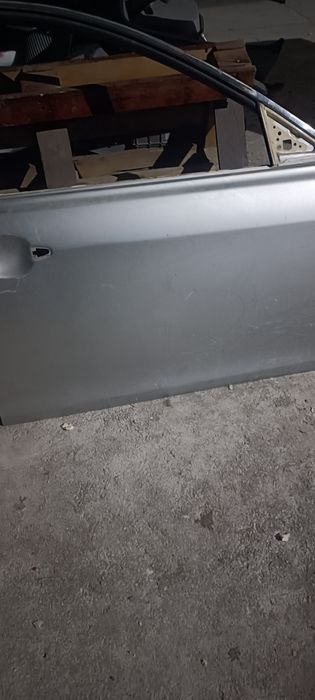 Есіктер сатылады..