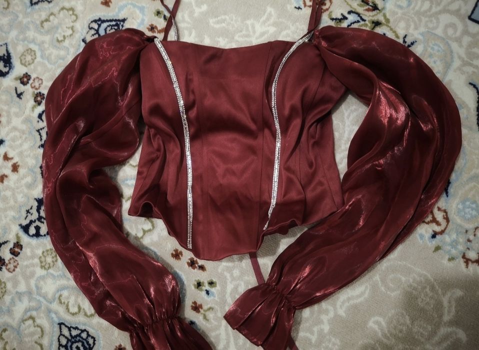 Карсет нарядная.