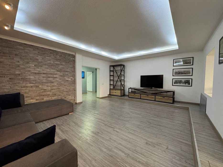 Продается квартира Мирабад 4/7/9 ор-р шох мед, NRG OYBEK