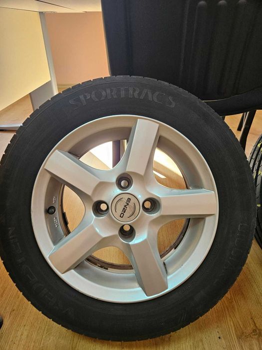 Алуминиеви Джанти с гуми 6Jx14H2 ET38 4x100  централен отвор без фланци 70.1 мм. с фланци 54.1 мм.