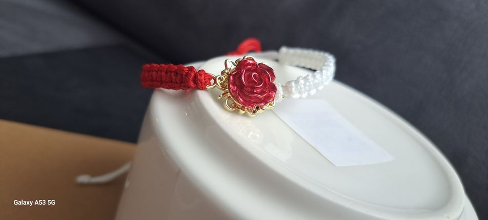 Мартеница или бижу на пролетта