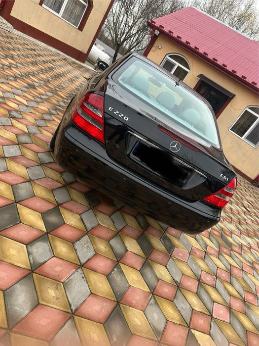 Mercedes E class 2.2d