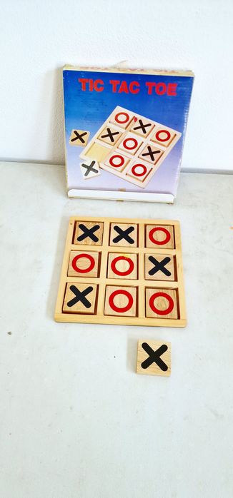 Joc societate X si O