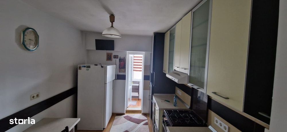Apartament 3 camere central Falticeni-decomandat