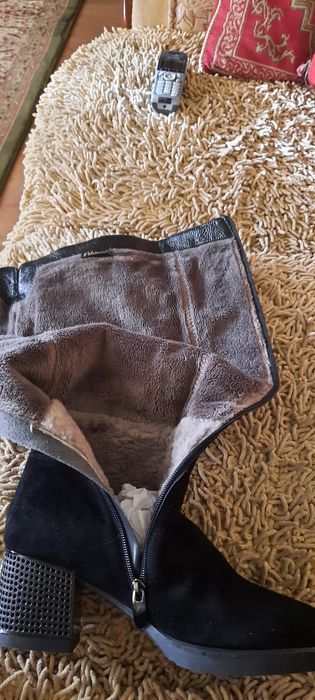 Зимние замшевые сапоги новые 41раз