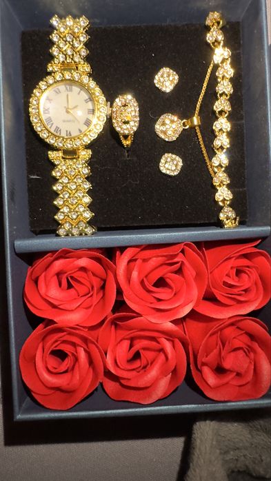 bijuterii pentru femei