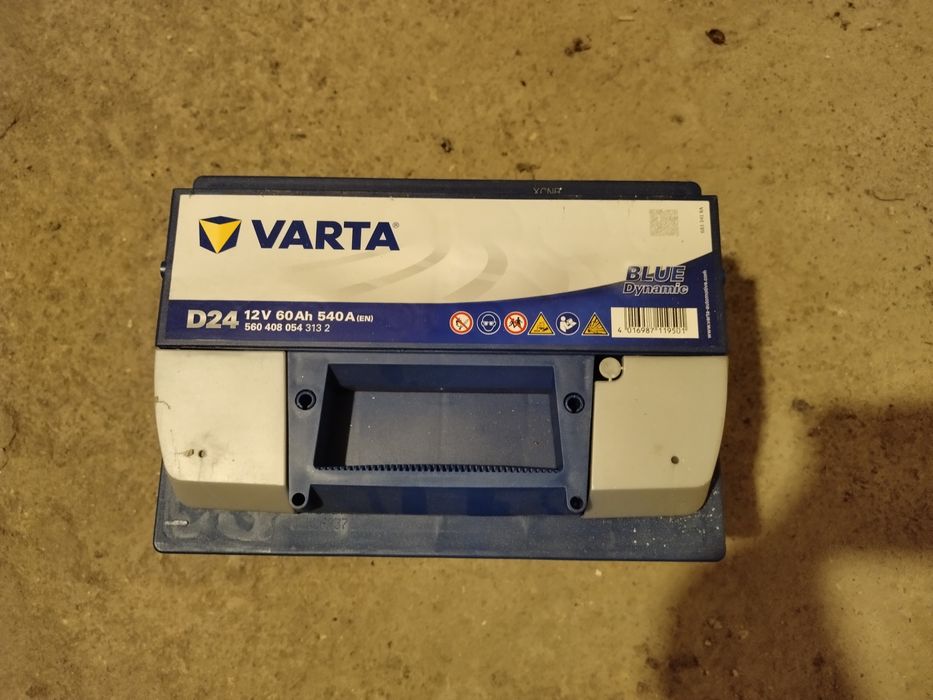 Акумулатор Varta Blue 60 ампера