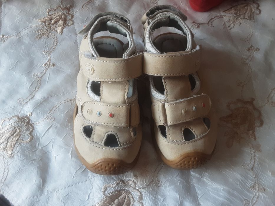 Сандалии на мальчика,  26 размер