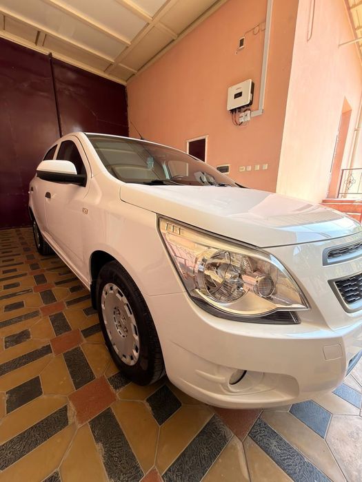Chevrolet Cobalt sotiladi