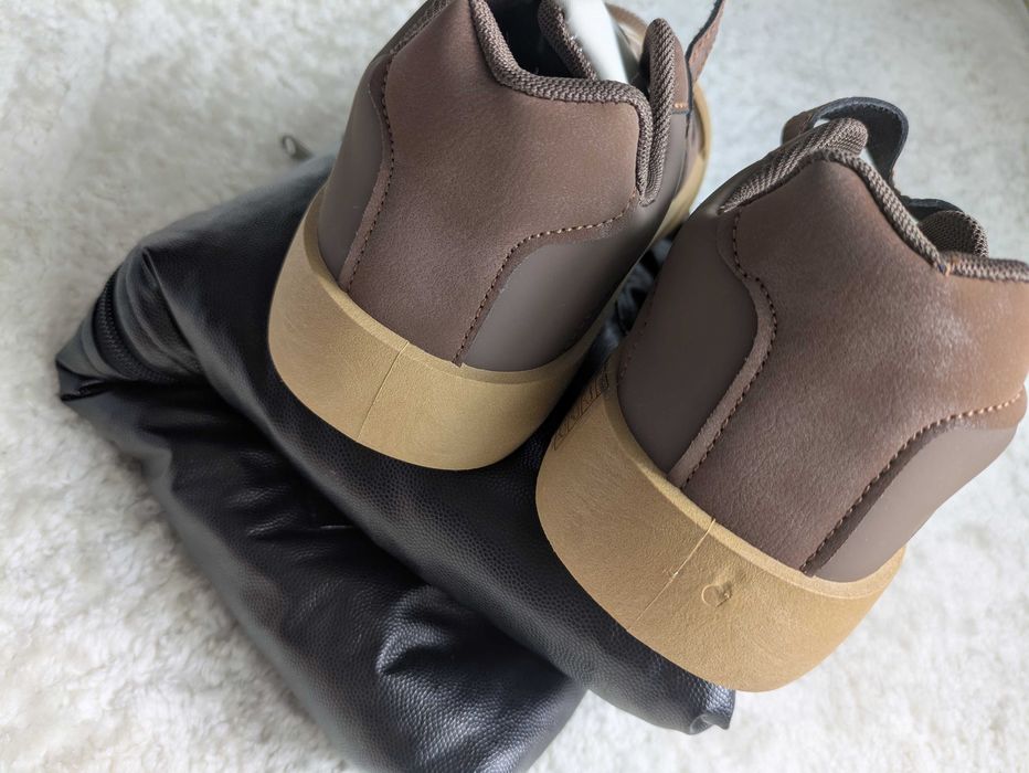 Продавам яке и обувки / кецове