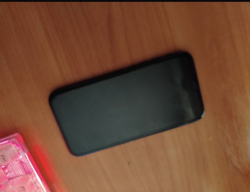 Iphone Xr в отличном состоянии