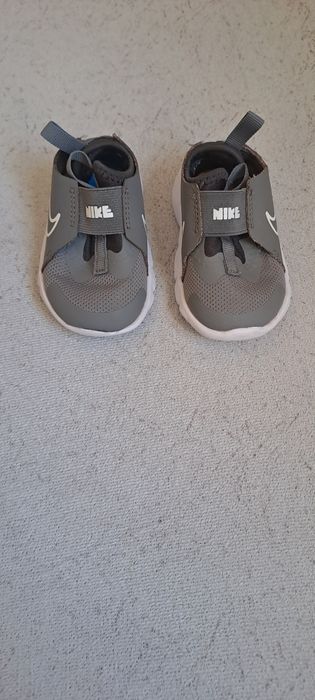 Детски маратонки найк