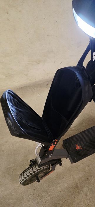 Електрическа тротинетка KUKIRIN G2 2025