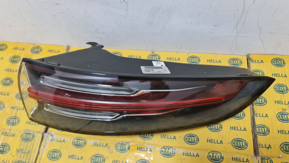 Lampa tripla stop led Porsche Cayenne 3 9y 9y0 9Y0945096M