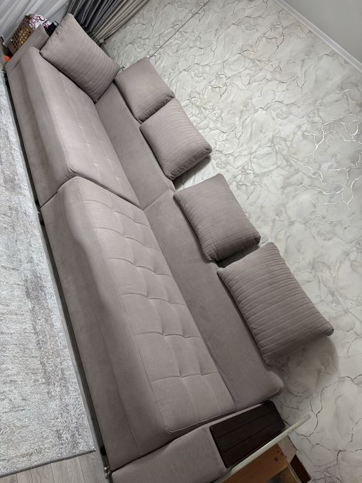 Срочно продам диван