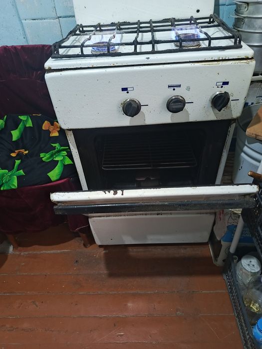 Газовая плита продается