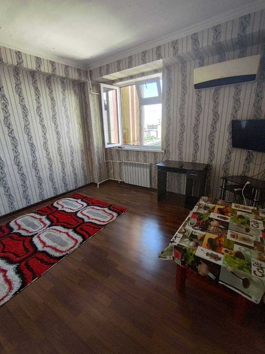 Yashnaboda sheriklika qizlarga kvartira bezmaklet