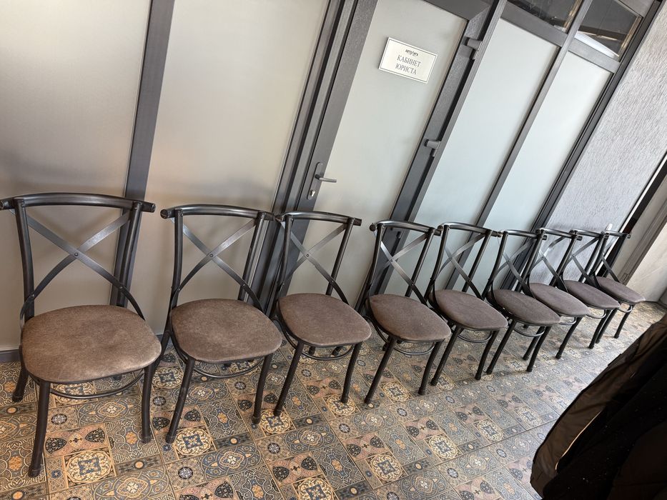 Продам стулья б/у некоторые с дефектами