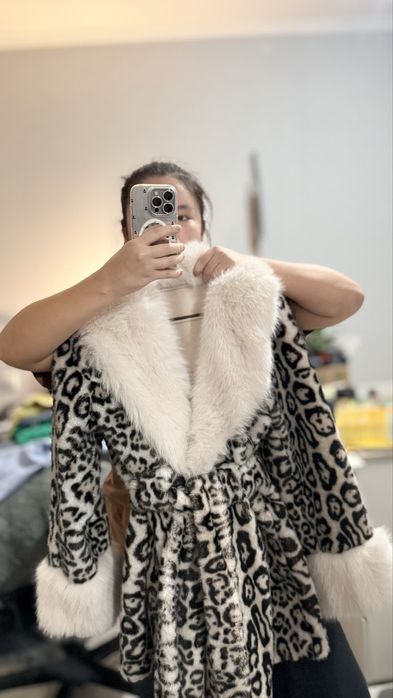 Леопардовая искусственная шуба